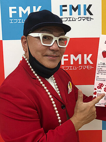 トシ・カプチーノ